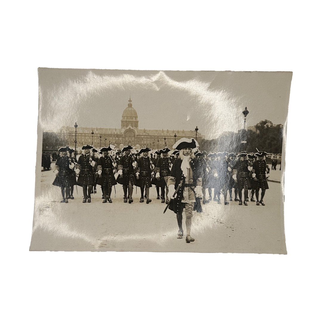 Photographie Troupes suisses & L'histoire du défilé militaire du 14 juillet à Paris, depuis 1880