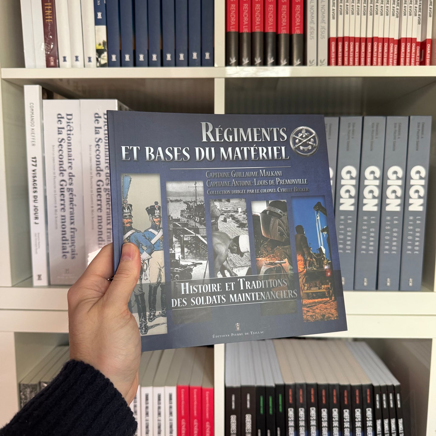 Régiments et bases du matériel. Histoire et traditions des soldats maintenanciers